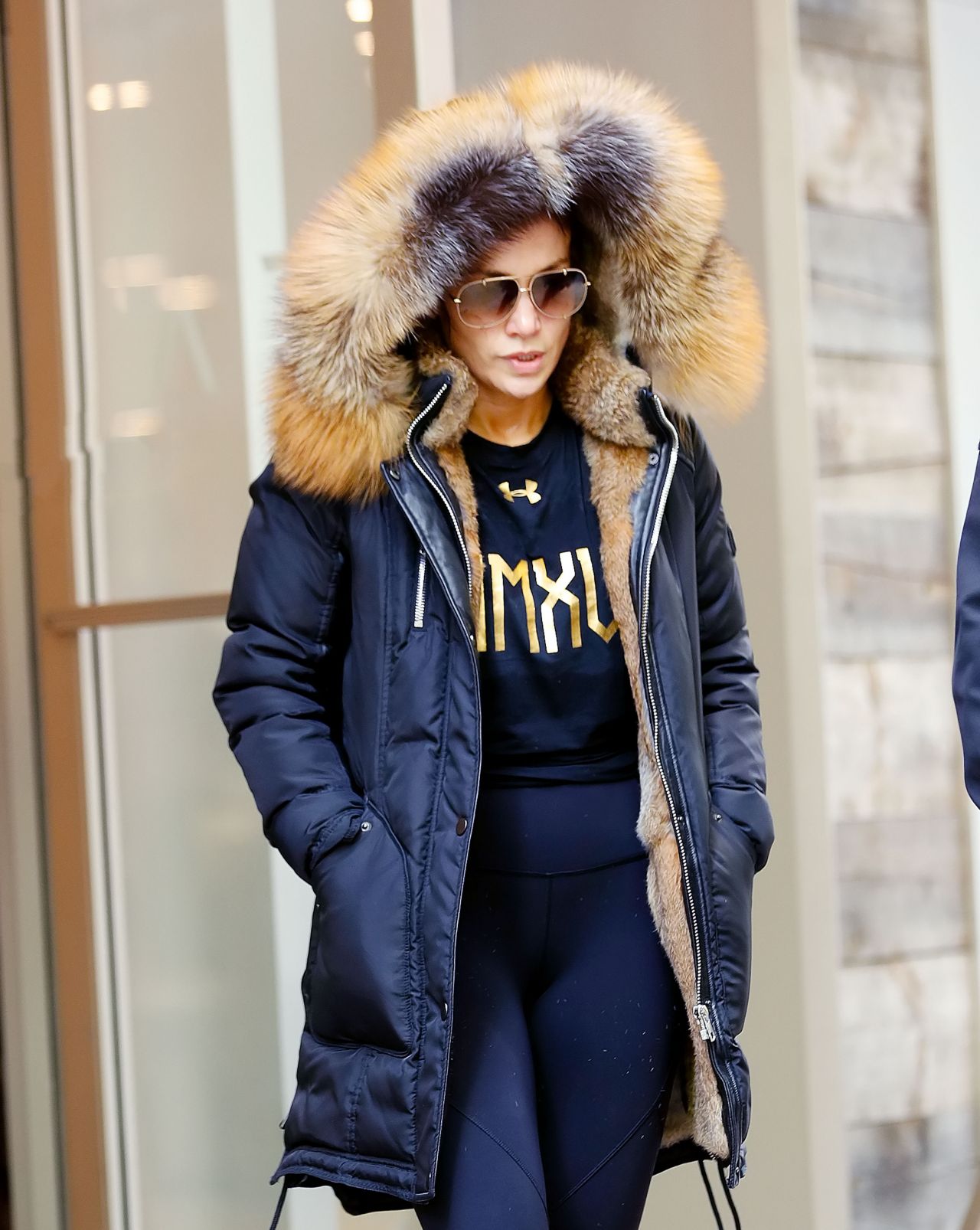Jennifer Lopez - Out in New York City 05/10/2017 • CelebMafia