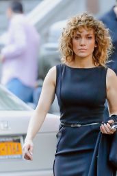 Jennifer Lopez - "Shades of Blue" Set in New York 05/19/2017