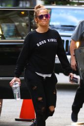 Jennifer Lopez Street Style - Out in Soho, New York 05/16/2017