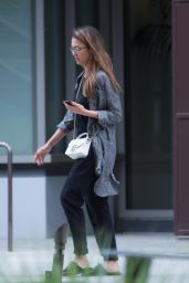 Jessica Alba  Leaving an Office Building in LA 05/08/2017