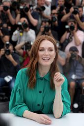 Julianne Moore – “Wonderstruck” Premiere in Cannes 05/18/2017