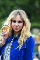 Juno Temple – Marc Jacobs Celebrates Daisy in Los Angeles 05/09/2017