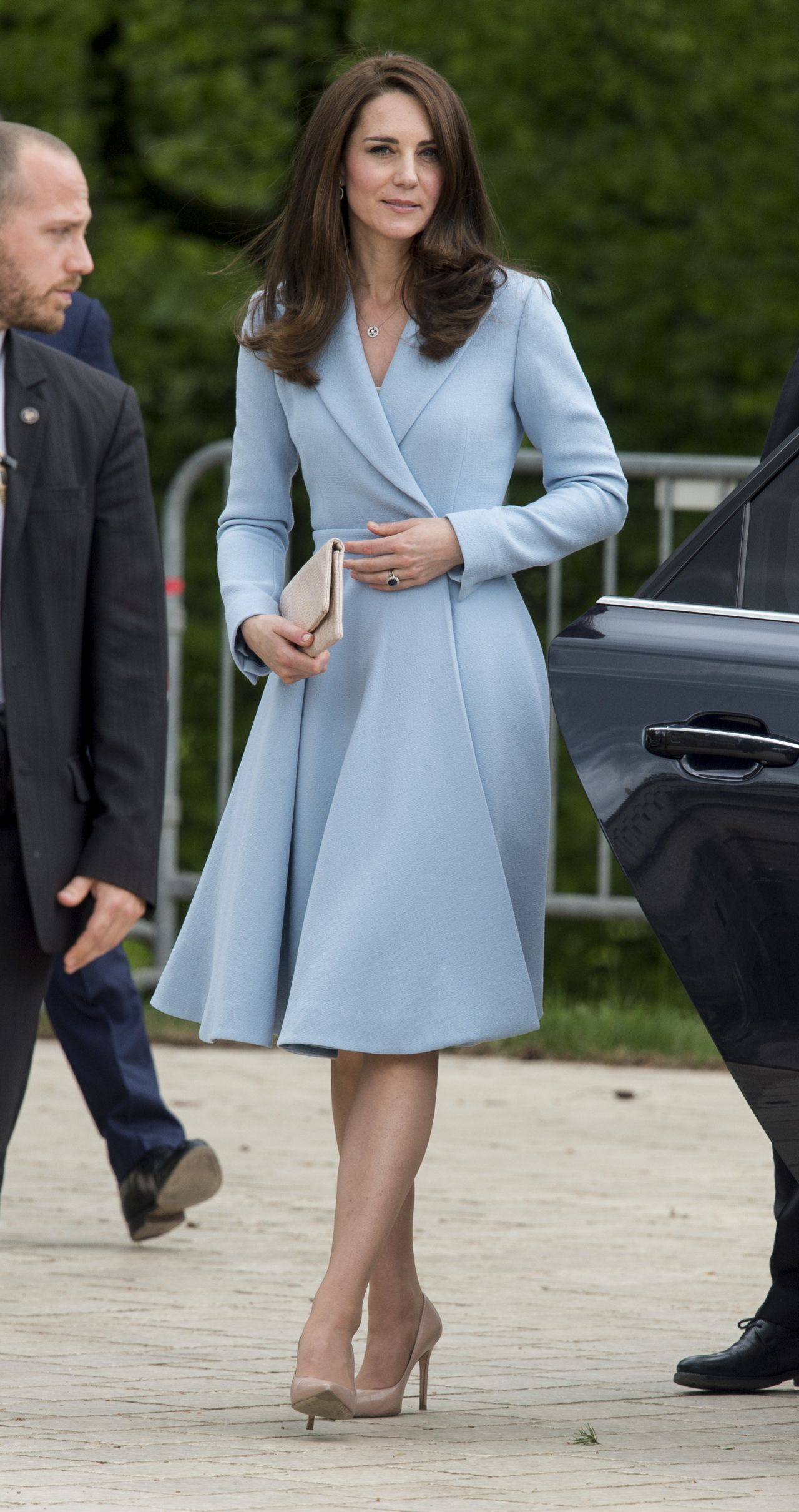 Kate Middleton in Luxembourg - Outside the City Museum 05/11/2017 ...