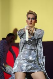 Katy Perry - Performing at Radio 1 Big Weekend in Hull, UK 5/27/2017 