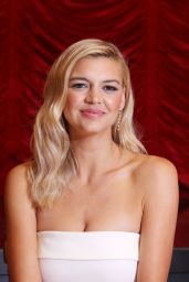 Kelly Rohrbach - "Baywatch" Press Conference in South Beach Miami 05/14/2017