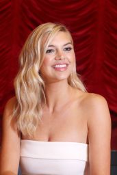 Kelly Rohrbach - "Baywatch" Press Conference in South Beach Miami 05/14/2017