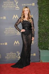 Kelly Sullivan – Daytime Emmy Awards in Los Angeles 04/30/2017