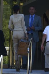 Kendall Jenner - Arrives at Hotel du Cap Eden Roc in Cannes 05/19/2017