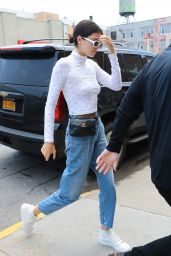 Kendall Jenner - Running Errands in NYC 05/31/2017