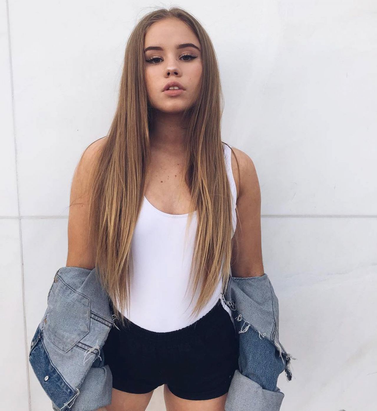 Lexee Smith Social Media 05/21/2017 • CelebMafia