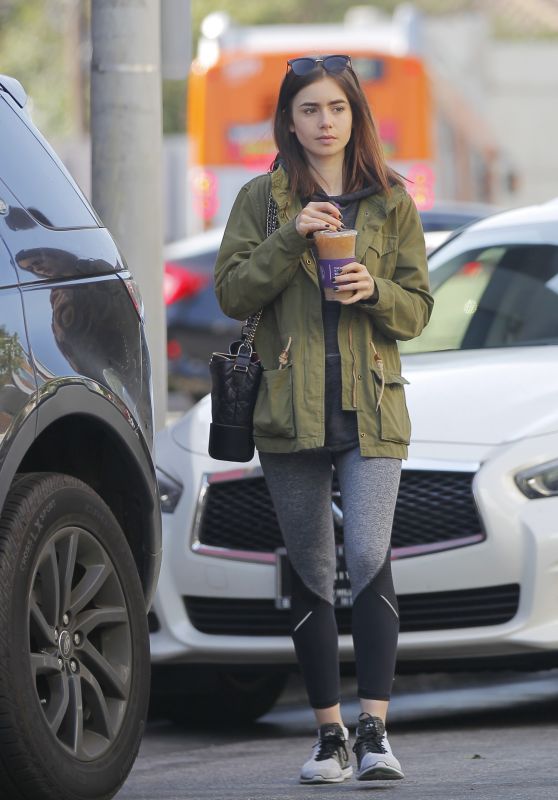 Lily Collins Gets and Iced Coffee from Coffee Bean in LA 05/12/2017