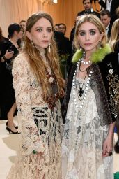 Mary-Kate and Ashley Olsen at MET Gala in New York 05/01/2017