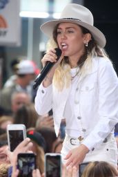 Miley Cyrus Performs Live - NBC "Today" Show in New York 05/26/2017