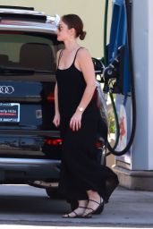 Minka Kelly at a Local Gas Station in West Hollywood 05/21/2017