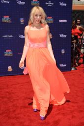 Natasha Bedingfield – Radio Disney Music Awards in Los Angeles 04/29/2017