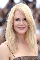 Nicole Kidman at "The Killing of a Sacred Deer" Photocall - Cannes Film Festival 05/22/2017