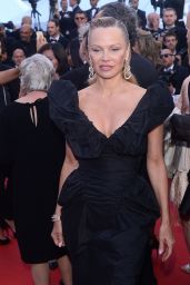 Pamela Anderson – “120 Beats Per Minute” Premiere, Cannes Film Festival 05/20/2017