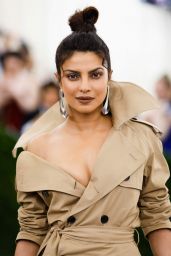Priyanka Chopra – MET Gala at The Metropolitan Museum of Art in New York 05/01/2017