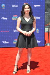 Sarah Gilman – Radio Disney Music Awards in Los Angeles 04/29/2017