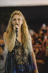 Shakira Performs Live at Intimate Miami Open Air Venue on Memorial Day Weekend 05/27/2017