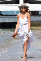 Stefanie Giesinger in Cannes, France 05/23/2017