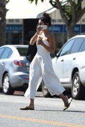 Vanessa Hudgens Makes a Coffee Run, Los Angeles 05/04/2017