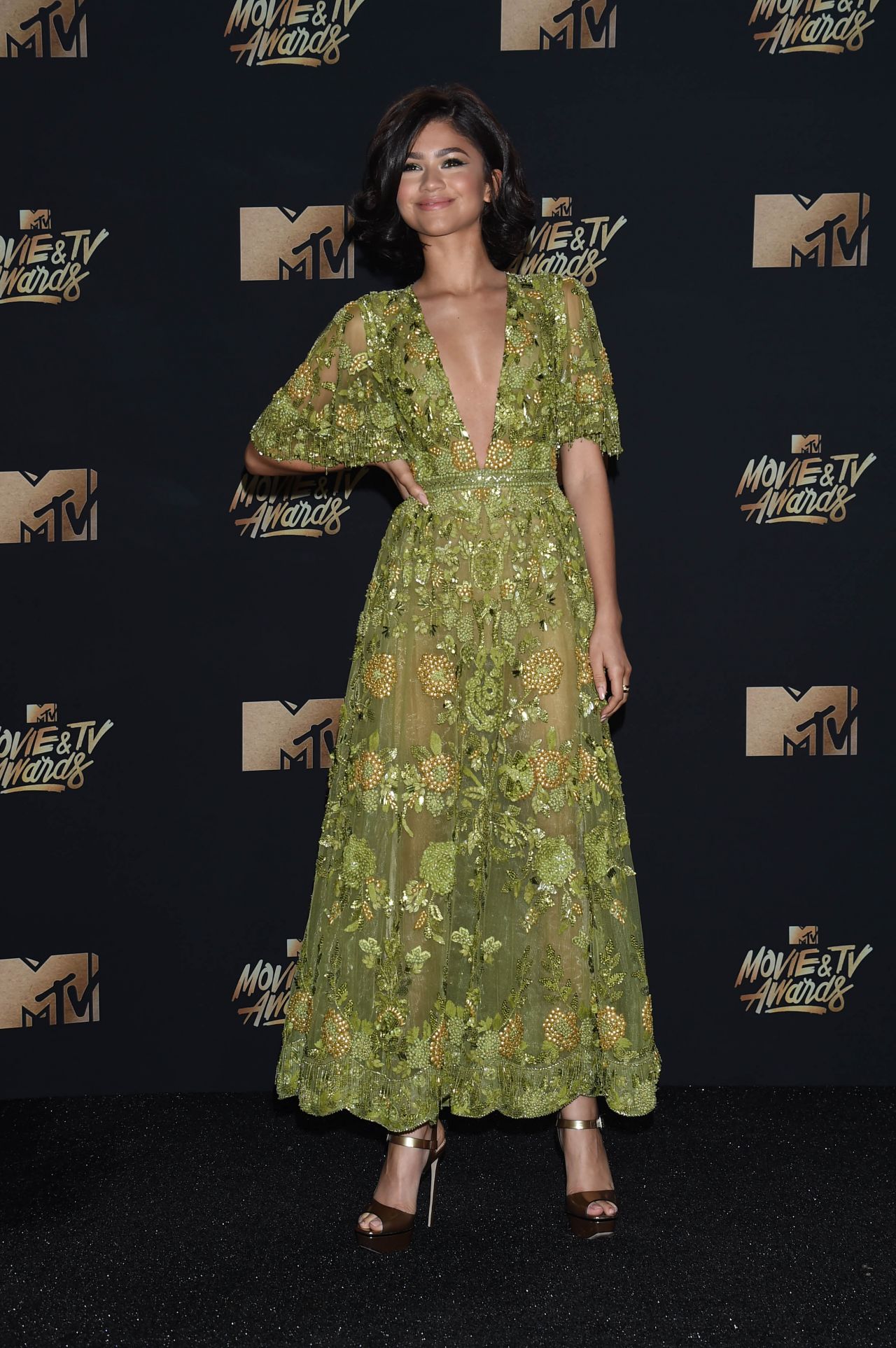 Zendaya – MTV Movie and TV Awards in Los Angeles 05/07/2017 • CelebMafia