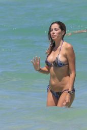 Aida Yespica in Bikini on the Miami Beach 06/25/2017