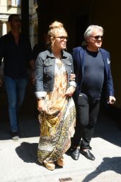 Anastacia - Out for Shopping in Milan 06/17/2017