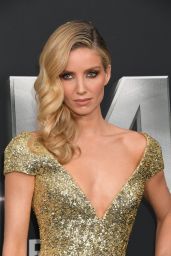 Annabelle Wallis - "The Mummy" Premiere in New York City 06/06/2017