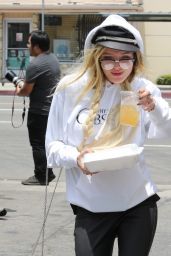 Bella Thorne Street Style - Out in LA 06/06/2017