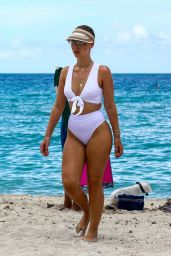 Bianca Elouise in a White Bikini, Miami 06/27/2017