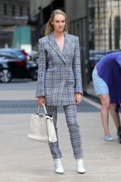 Candice Swanepoel - Photoshoot for Vogue in Downtown New York City 06/03/2017