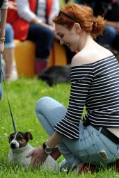 Eleanor Tomlinson at the Adlestrop Open Day and Fun Dog Show in Gloucestershire, UK 06/11/2017