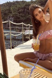 Emily Ratajkowski in Bikini - Social Media Pics 06/21/2017