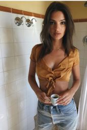 Emily Ratajkowski in Bikini - Social Media Pics 06/21/2017
