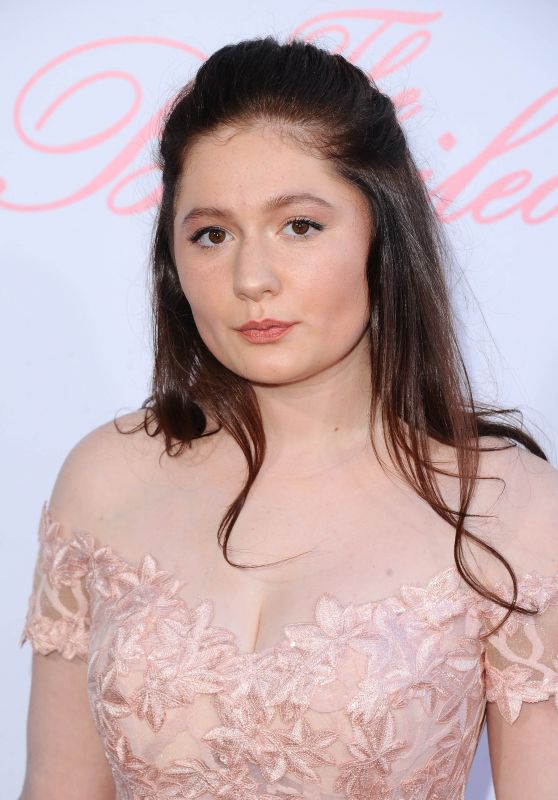 Emma Kenney - "The Beguiled" Movie Premiere in Los Angeles 06/12/2017
