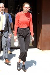 Gigi Hadid Outfit Ideas - NYC 05/31/2017