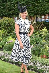 Holly Willoughby - Royal Ascot Races in Berkshire, England 06/24/2017 ...