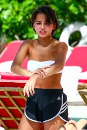 Isabela Moner in Bikini at the Beach With Friends in Miami, FL 06/23/2017