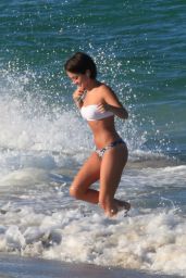Isabela Moner in Bikini - Miami, FL 06/22/2017