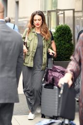 Jessica Alba Casual Style - Arriving at Her Hotel in New York 06/15/2017