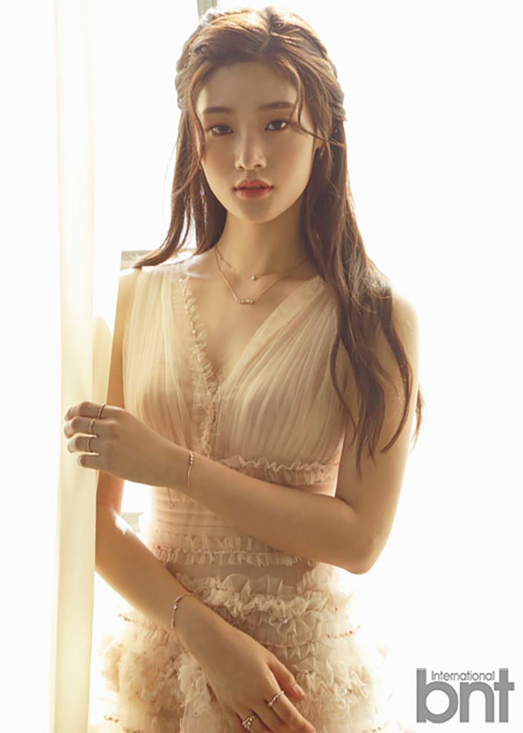 Jung chaeyeon sexy