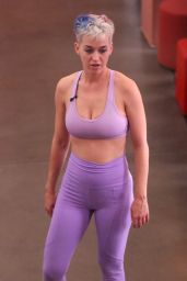 Katy Perry Getting Ready For a Workout - Los Angeles 06/12/2017