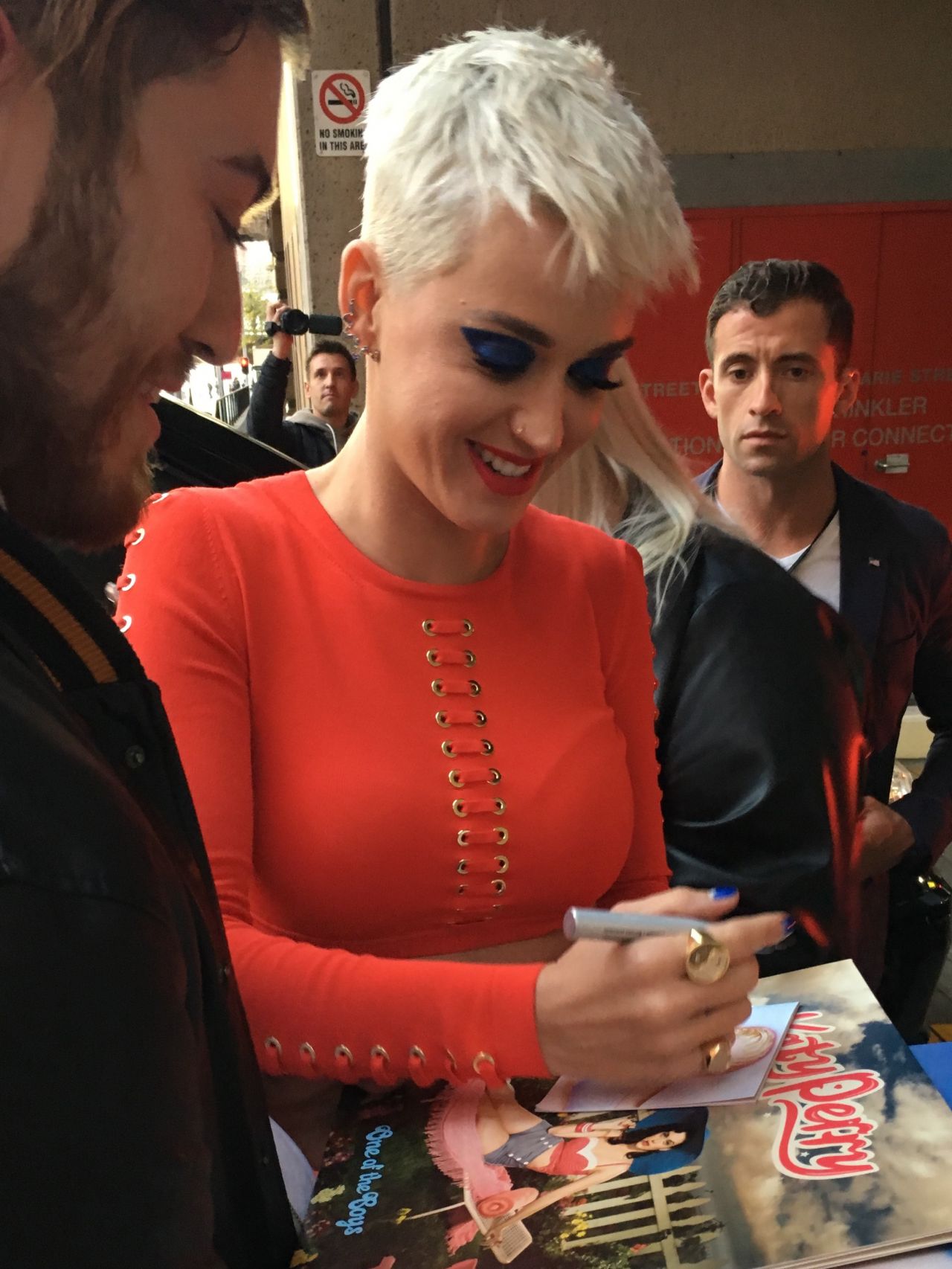 Katy Perry - Meets Fans in Sydney, Australia 06/30/2017 • CelebMafia