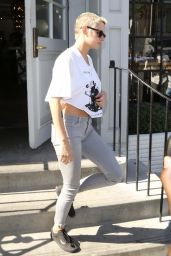 Kristen Stewart and Stella Maxwell - Leaving Gracias Madre Restaurant 06/28/2017