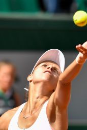 Magda Linette – French Open Tennis Tournament in Roland Garros, Paris 06/04/2017