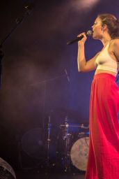 Maggie Rogers Performs Live at Electric Brixton, London, UK 06/21/2017