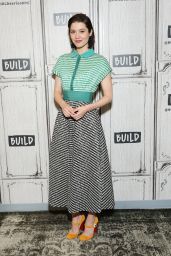 Mary Elizabeth Winstead at Build Discussing "Fargo" in NYC 06/08/2017