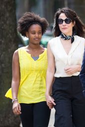 Mary Louise Parker With Her Daughter in Brooklyn 06/22/2017